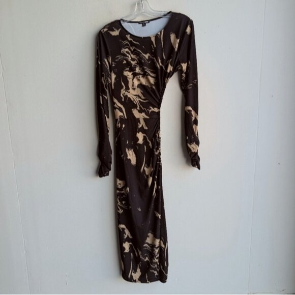 Fashion Nova Cut-Out Abstract Print Midi Dress with Side Slit - Picture 5 of 8